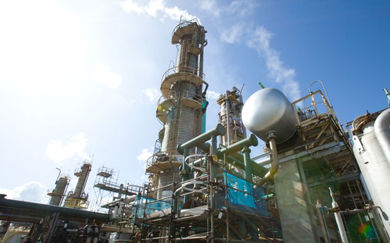 Refinaria de Mataripe reduz preços do diesel S-10 e da gasolina