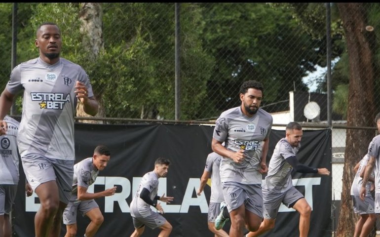 Ponte Preta chega a acordo para pagar R$ 14 milhões em dívidas e evitar novo 'transfer ban'