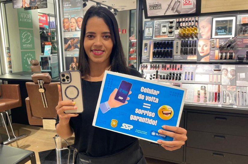 Programa Celular Seguro orienta o público no Maceió Shopping e divulga nova lista para devolução de aparelhos; confira