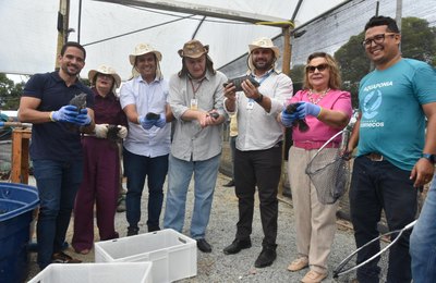 Parceria resulta em primeiro cultivo de peixes no sistema prisional