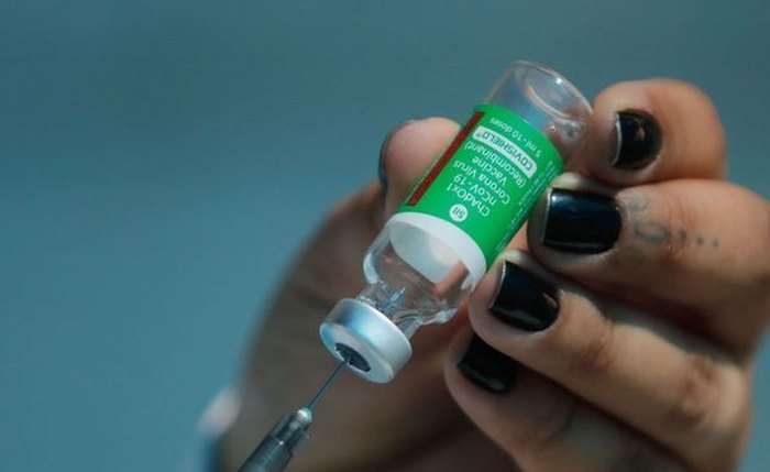 Foram aplicadas, desde 18 de janeiro, mais de 5 milhões de doses no país
