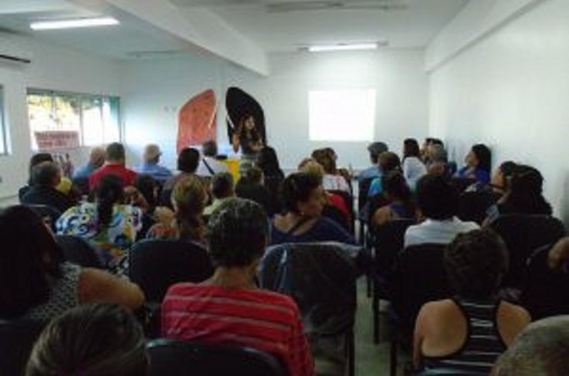 40% de fumantes inscritos em programa da SMS deixaram vício