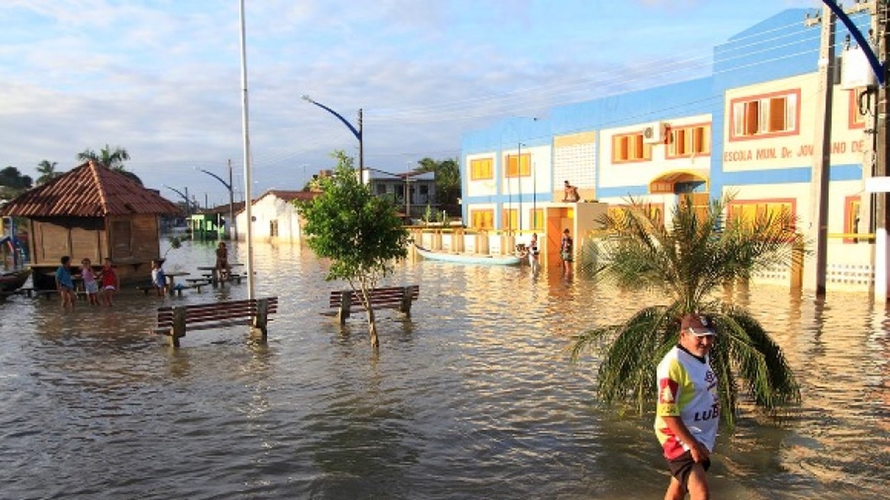 Governador aguarda fim da quadra chuvosa para devolver recursos emergenciais
