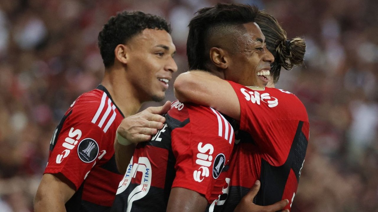 Rádio Nacional transmite Flamengo x Internacional neste sábado
