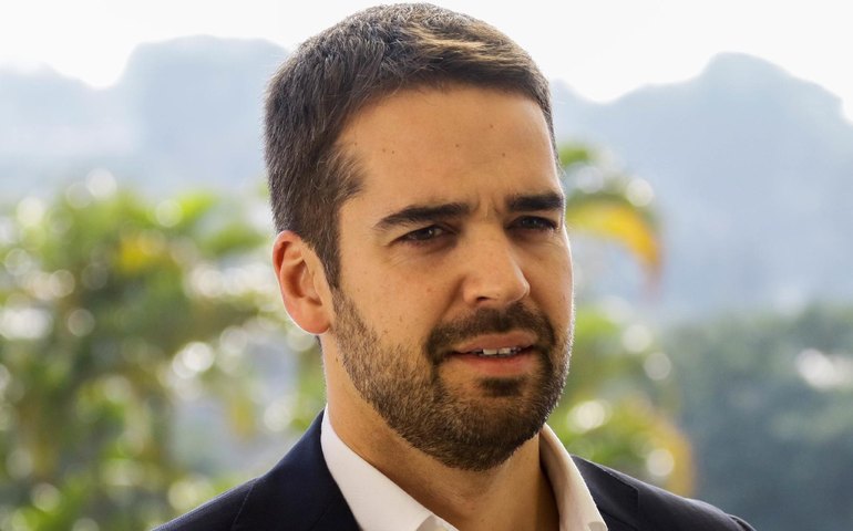 O que Eduardo Leite quer e por que seus adversários temem sua candidatura?