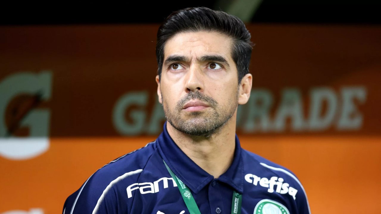 Abel Ferreira coleciona títulos no Palmeiras e polêmicas com outros técnicos