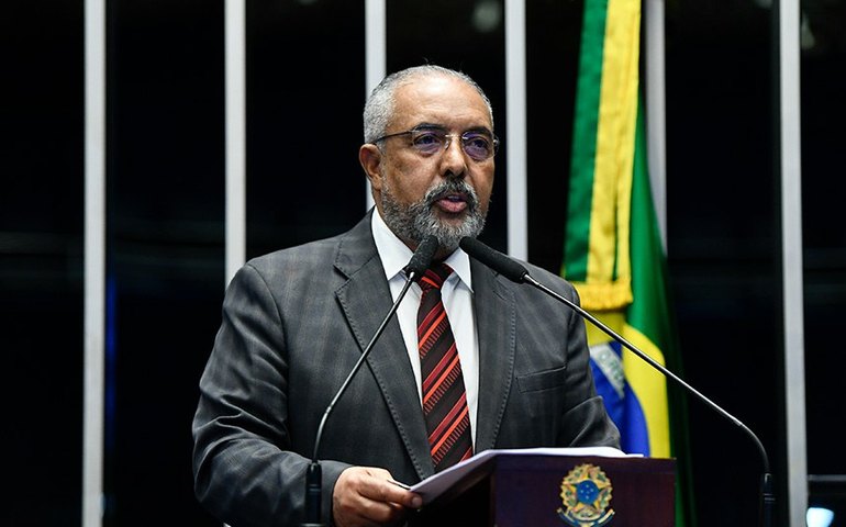 Paim diz que redução da jornada de trabalho é importante para o Brasil