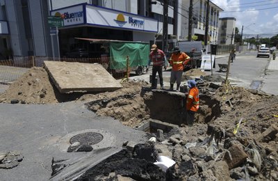 Infraestrutura recupera trecho de galeria na Avenida João Davino