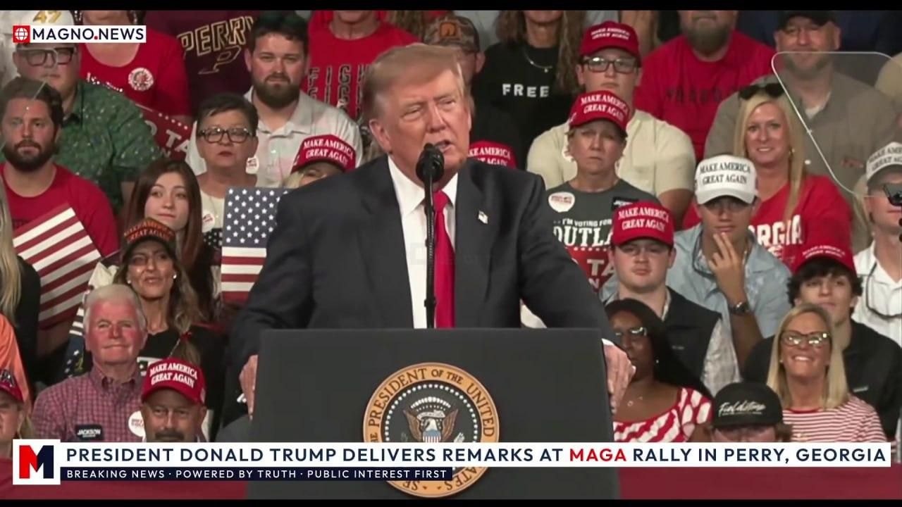 Trump diz que Dinamarca 'deu a Groenlândia' aos EUA