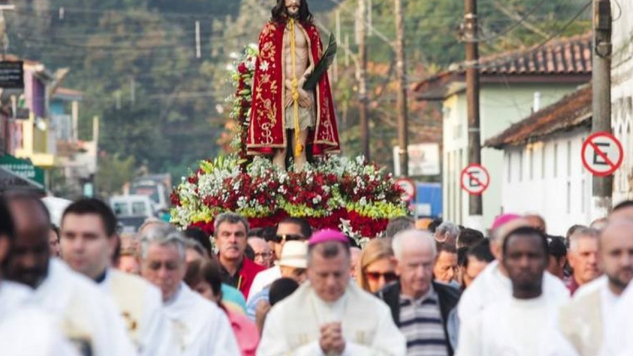 Festas religiosas centenárias são canceladas no interior e litoral de SP