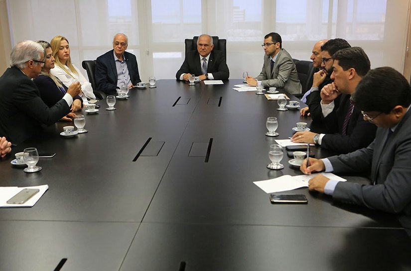 Presidente do TJ/AL garante melhorias para Turma Recursal de Maceió