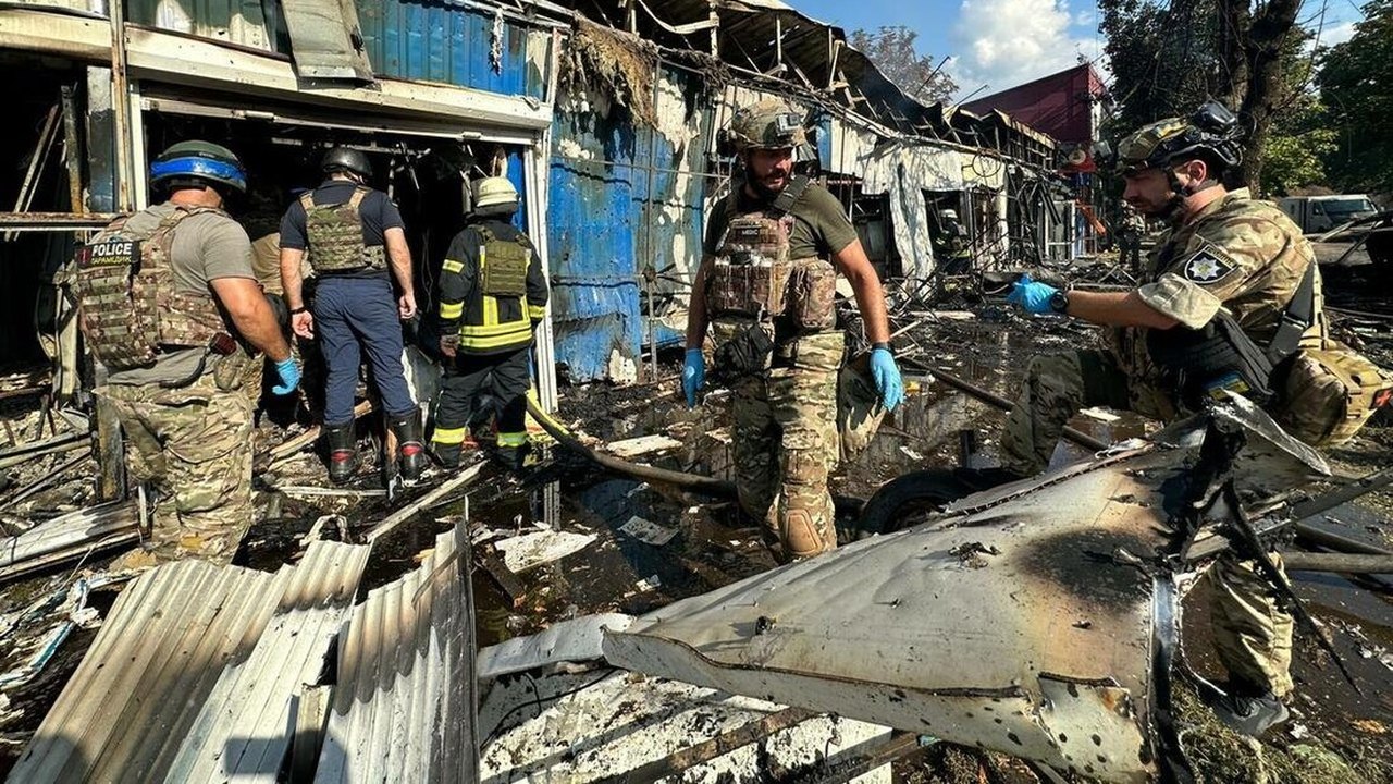 Dezesseis mortos em ataque russo a mercado no leste da Ucrânia