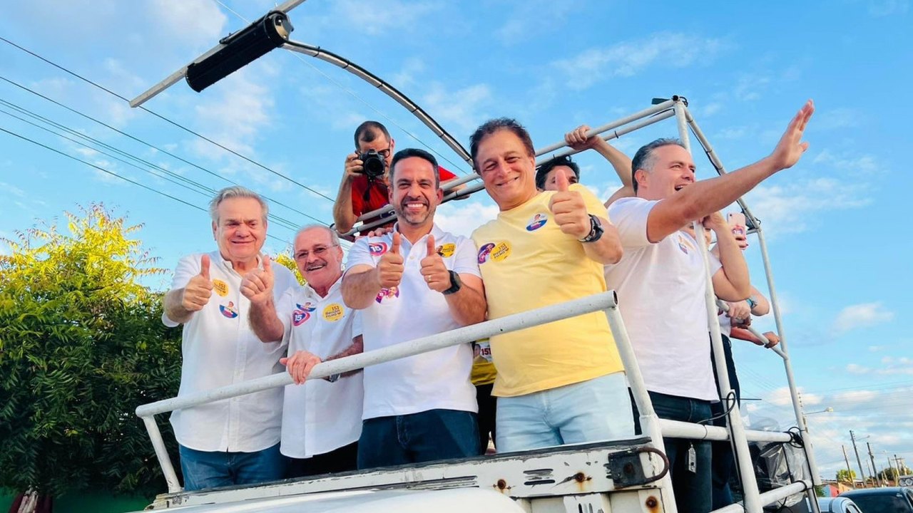 Galba Novaes participa de carreata em Taquarana e reafirma compromisso com município