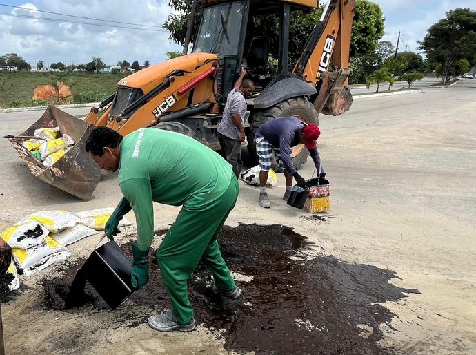 Prefeitura de Branquinha inicia operação tapa-buracos