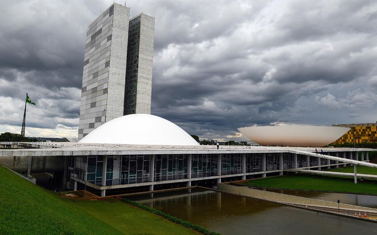 Segov: PL para desonerar PIS/Cofins da gasolina vai sair do Congresso