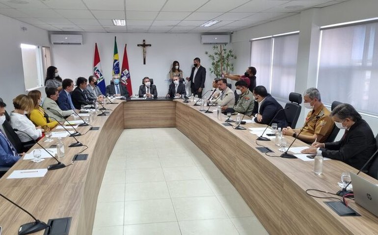 Em reunião no Ministério Público, Conseg renova segurança da advogada Mauricélia Schlemper
