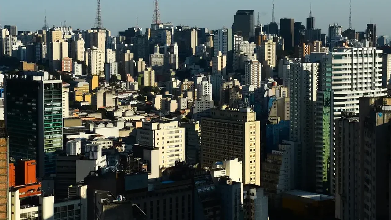 Secovi-SP: mercado imobiliário em São Paulo cresce 6% em lançamentos e 9,6% nas vendas em junho