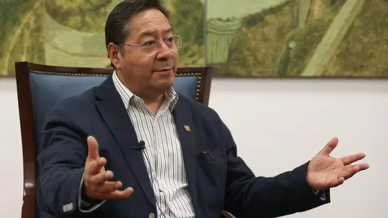 Ex-presidente da Bolívia Luis Arce é preso por suposto desvio de verbas