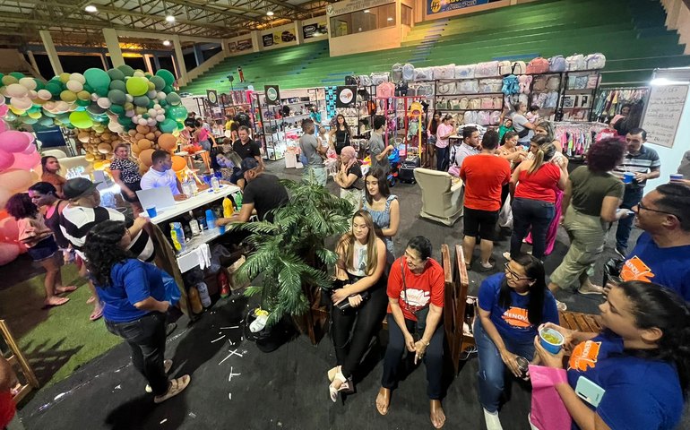 Bazar das Estrelas: Prefeitura impulsiona economia local com evento que mobiliza milhares de arapiraquenses