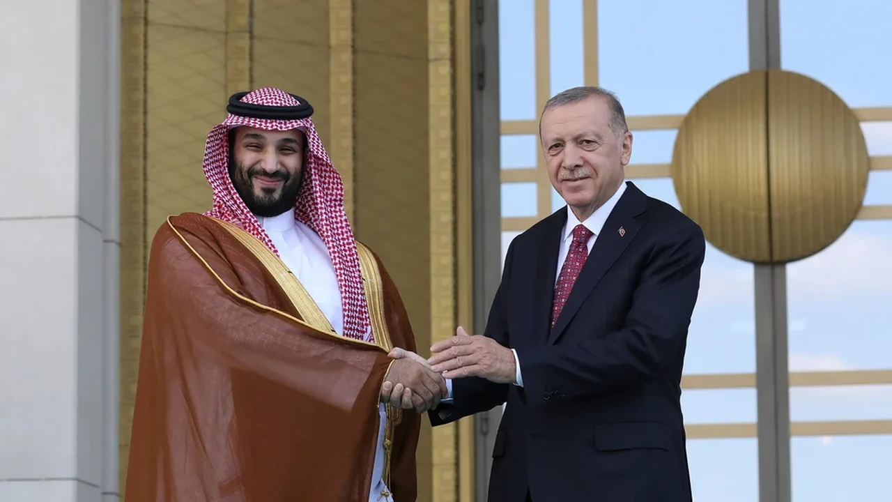 Arábia Saudita, Turquia e Paquistão assinaram um importante acordo de defesa.