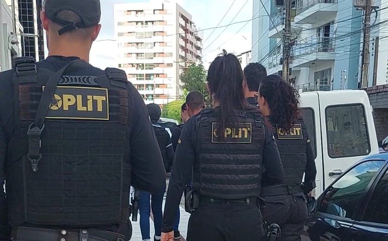 Operação 404 contra pirataria digital cumpre mandado de busca e apreensão em Maceió