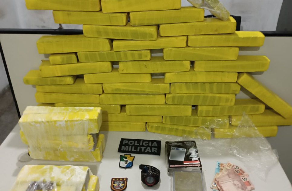 Cerca de 40 quilos de maconha são apreendidos dentro de casa na Grande Aracaju