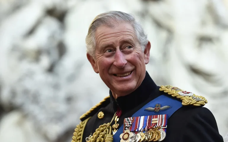 80 anos do Dia D: Mesmo doente, rei Charles III discursa em cerimônia: 'devemos a essa grande geração'