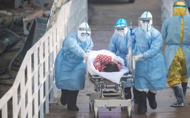 Reino Unido deixa de isolar infectados