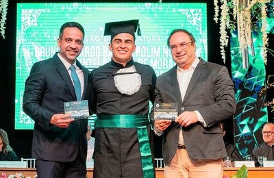 Prefeito Luciano parabeniza nova turma de formandos em Medicina na Ufal Arapiraca