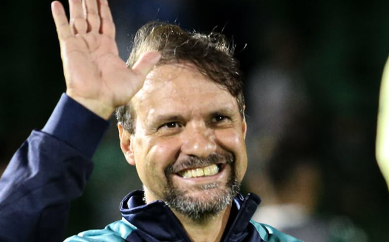 Maurício Souza reprova lambreta de atacante em vitória do Guarani: 'Desnecessário'