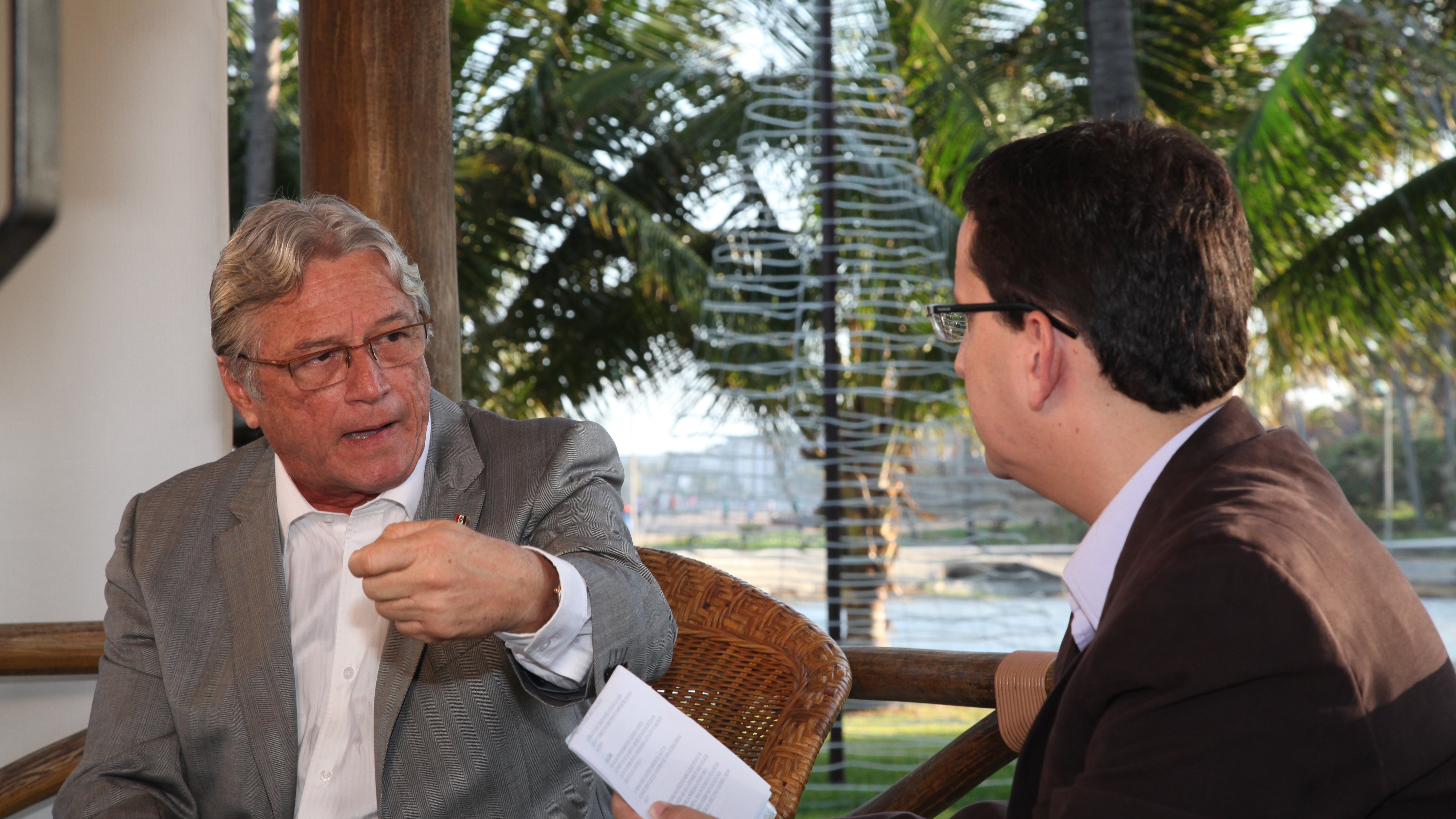 29-12-2011Teotonio entrevista (TC) (4).JPG