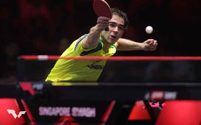 Hugo Calderano cai para astro chinês em Singapura