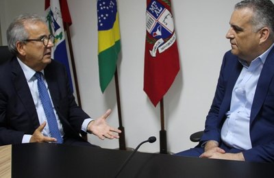 Procurador-geral de Justiça recebe visita do presidente do TCE/AL e reforça parceria
