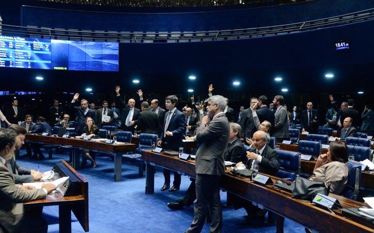 Sancionada lei que assegura direitos para advogadas grávidas
