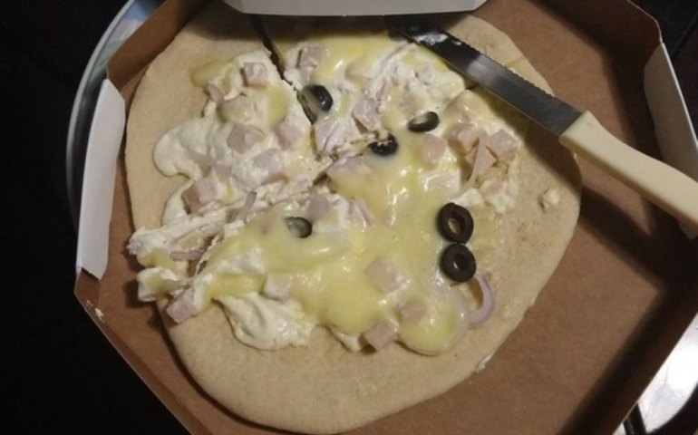 Subway pede desculpas por pizza de foto que viralizou no Twitter