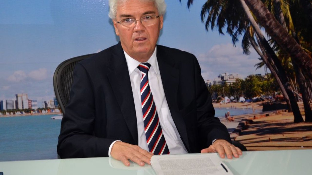 Ministério Público denuncia prefeito Cristiano Matheus pelo crime de fraude à licitação
