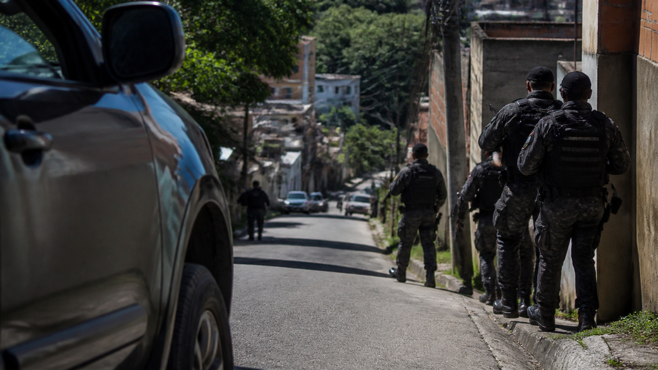 Criminosos do Rio se unem a traficantes de Volta Redonda para disputar domínio territorial