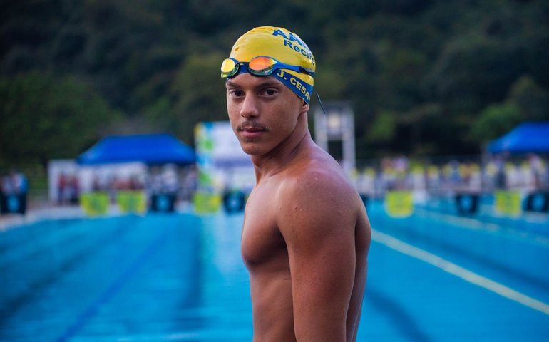 Nadador de Recife tenta aumentar coleção de ouros nos Jubs