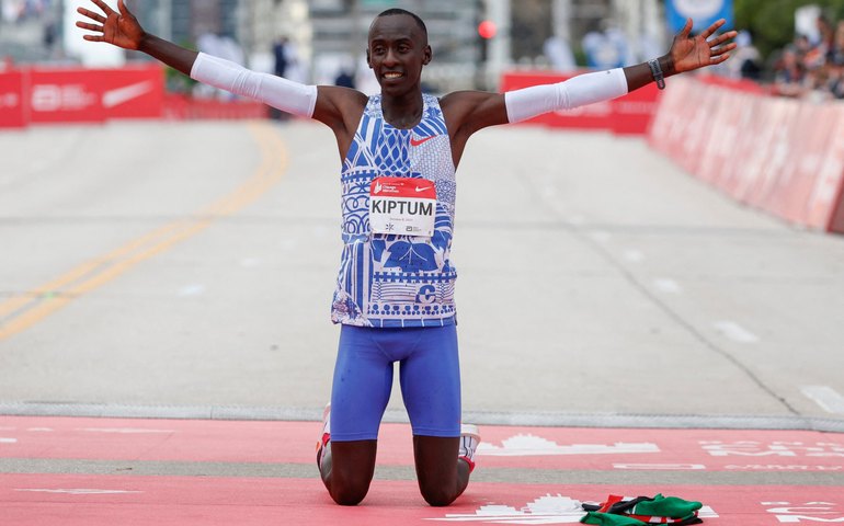 Kelvin Kiptum: governo queniano irá arcar com custos de funeral 'heroico' de recordista mundial