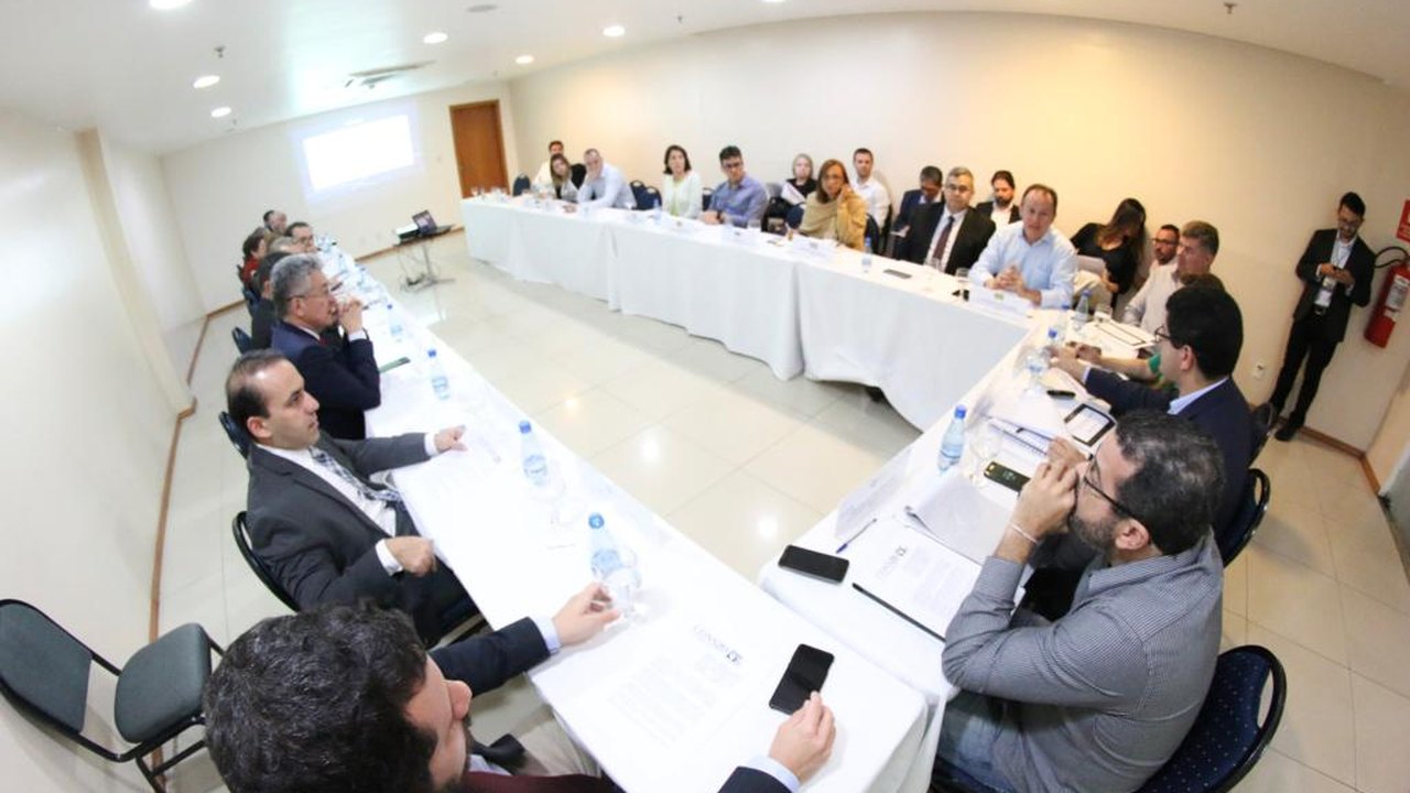 Governo de Alagoas discute modernização da gestão pública em fórum nacional