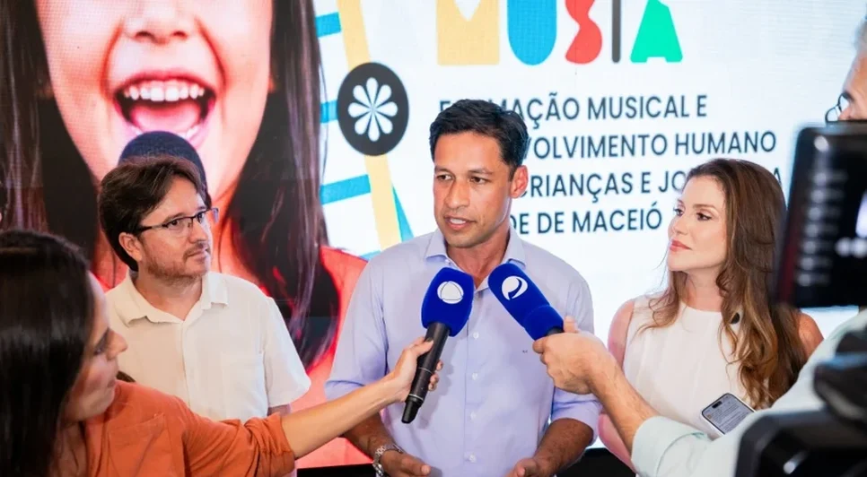 Projeto musical lançado pelo prefeito Rodrigo Cunha e pela primeira-dama Millane Hora atenderá alunos da rede municipal - Foto: Victor Vercant/Secom Maceió