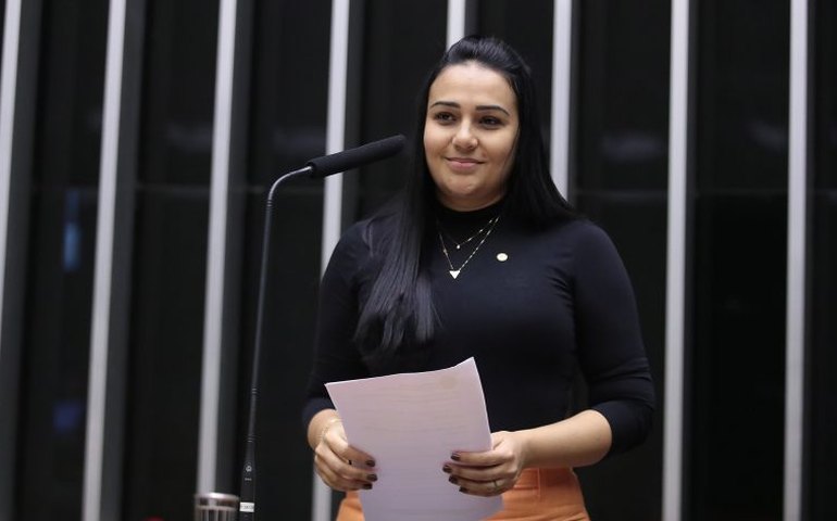 Comissão aprova projeto que cria o Orçamento Sensível às Mulheres