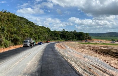 Alagoas tem 200 km de rodovias com obras de reconstrução em andamento