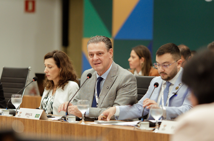 Fávaro destaca liderança do Brasil em segurança alimentar e sustentabilidade durante reunião do BRICS em Brasília