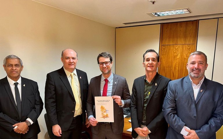 Deputado Daniel Barbosa levanta bandeira da Universidade Federal do Agreste Alagoano