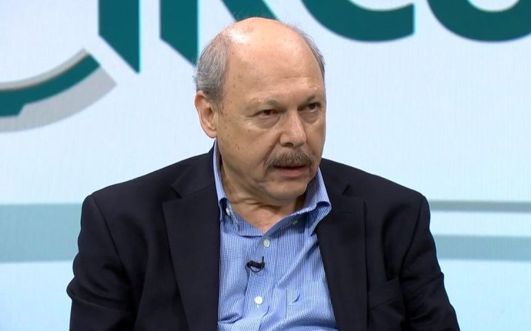 Presidente do Santos pede prudência em caso Robinho e lembra episódio com Neymar