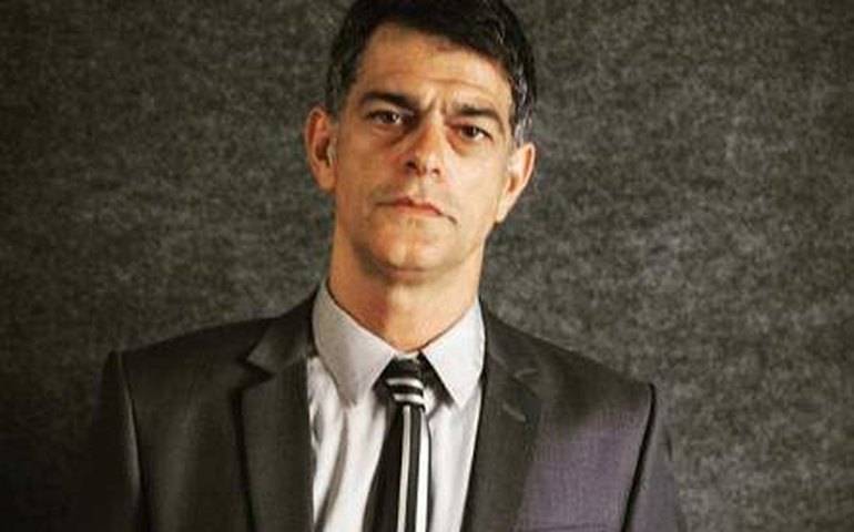 Eduardo Moscovis em atuação impecável