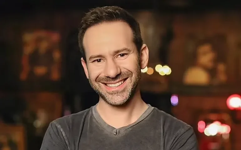 Dono do OnlyFans se pagou R$ 6,3 milhões em dividendos por cada dia de trabalho em 2022; saiba quem é