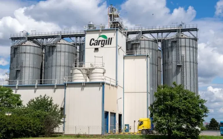 Cargill reverte prejuízo e lucra R$ 1,7 bilhão no Brasil em 2025