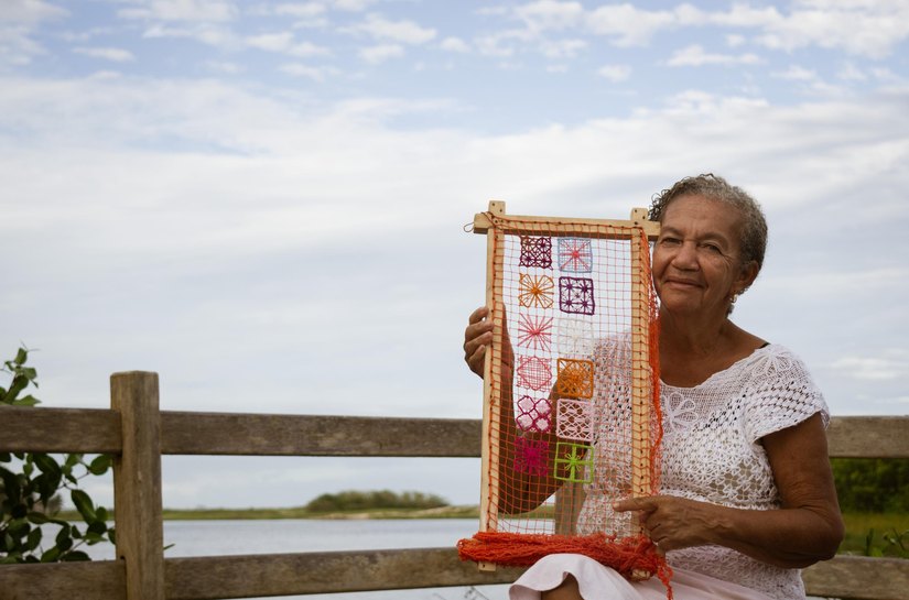 Técnicas têxteis do Alagoas são destaque no lançamento do livro 'Têxteis do Brasil: Rendas e Bordados' da Artesol